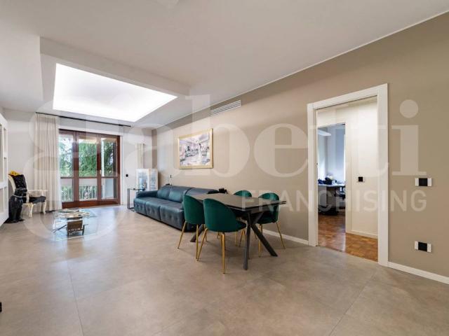 Appartamento in vendita a Pieve Emanuele, Lombardia