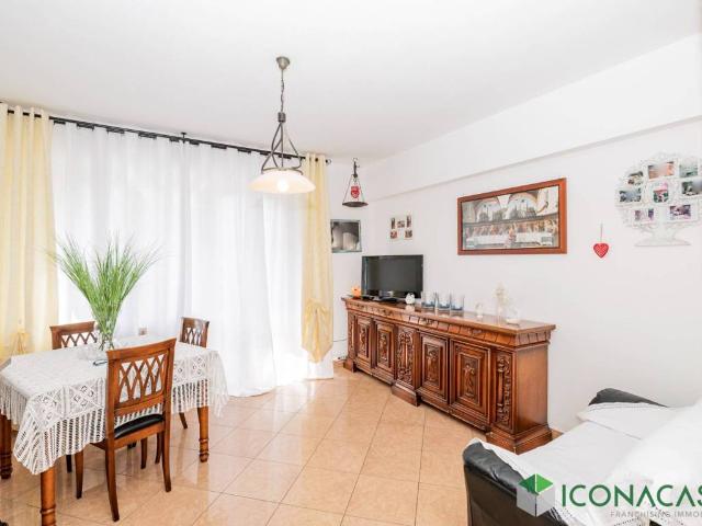 Appartamento in vendita a Pieve Emanuele, Lombardia