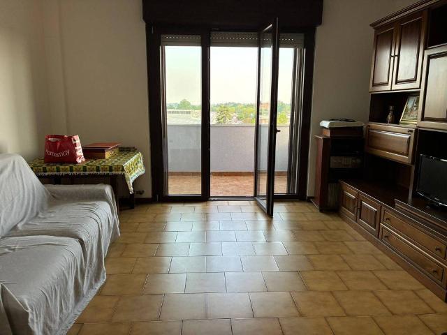 Appartamento in vendita a Pieve Emanuele, Lombardia