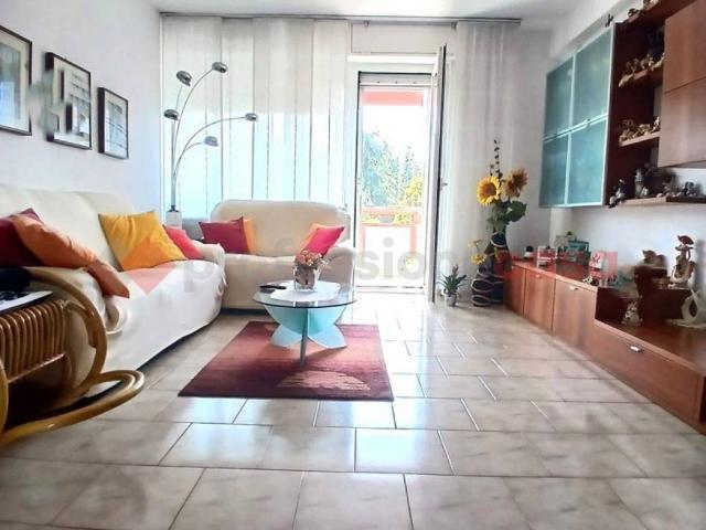 Appartamento in vendita a Pieve Emanuele, Lombardia