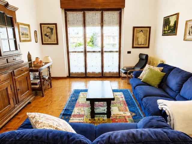 Appartamento in vendita a Pieve Emanuele, Lombardia