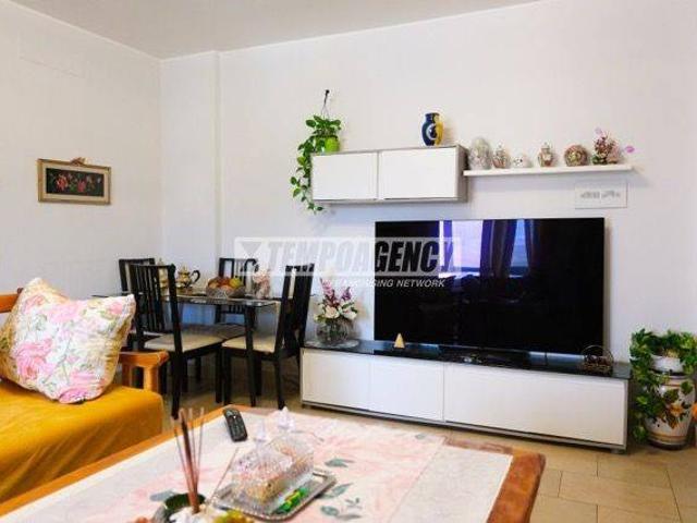 Appartamento in vendita a Pieve Emanuele, Lombardia