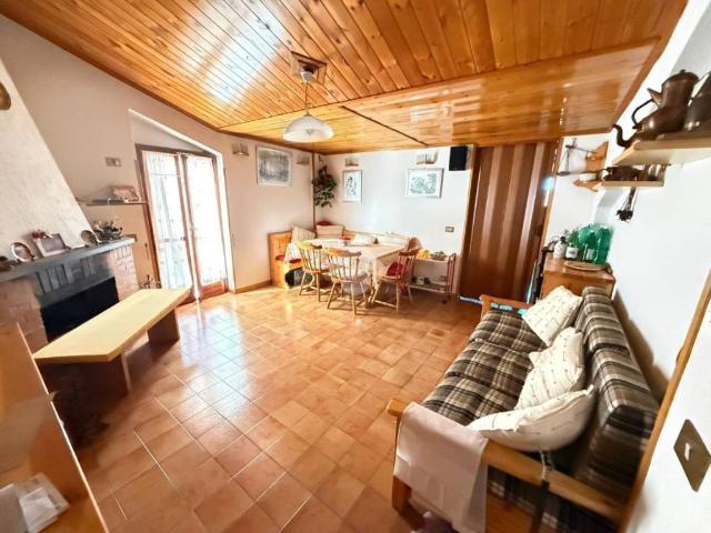 Appartamento in vendita a Piglio, Lazio