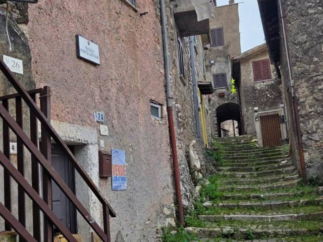 Appartamento in vendita a Piglio, Lazio