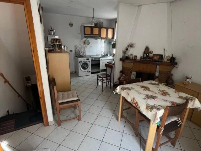 Appartamento in vendita a Castel Vittorio, Liguria