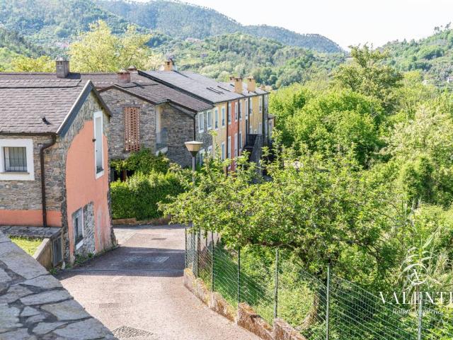 Appartamento in vendita a Pignone, Liguria
