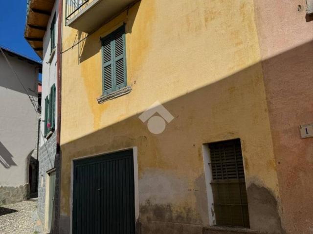 Appartamento in vendita a Pigra, Lombardia