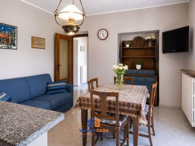 Appartamento in vendita a Riva, Piemonte