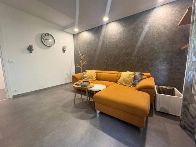 Appartamento in vendita a San Luigi, Piemonte
