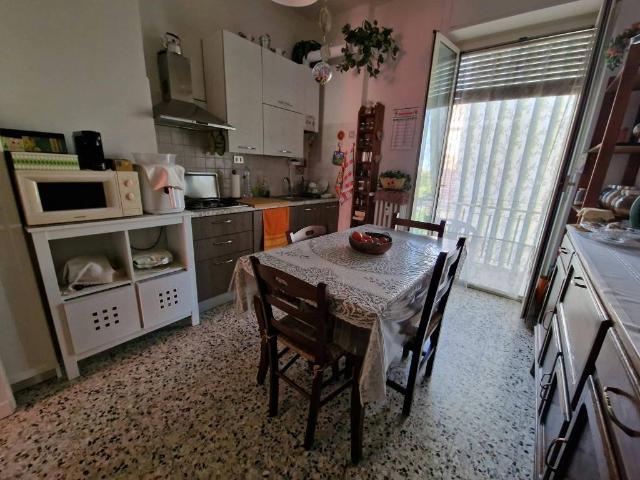 Appartamento in vendita a Pinerolo, Torino