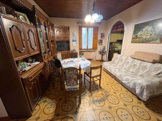 Appartamento in vendita a Pinerolo, Torino