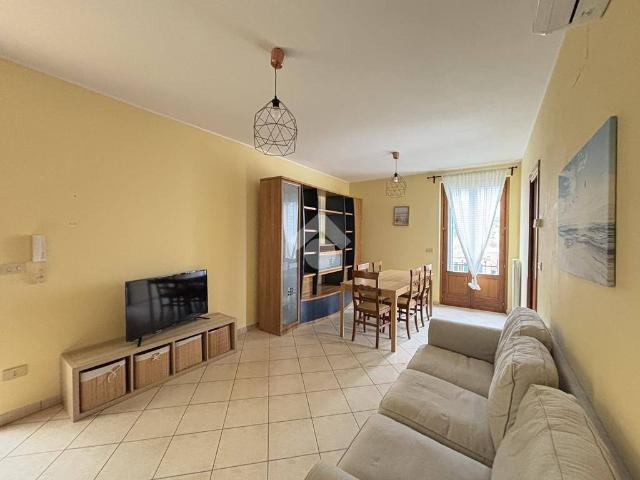 Appartamento in vendita a Quartiere dei poeti, Pineto