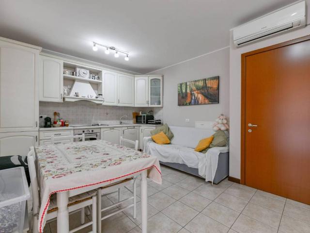 Appartamento in vendita a Pioltello, Lombardia