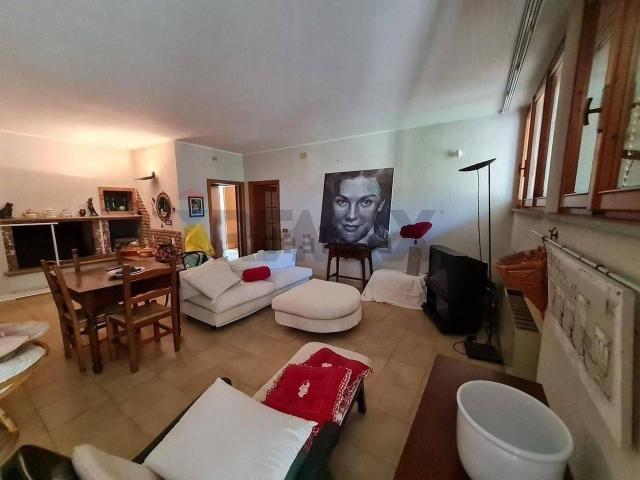 Appartamento in vendita a Pescinone, Piombino