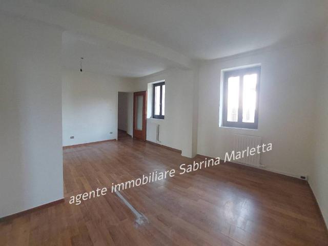 Appartamento in vendita a Piossasco, Torino