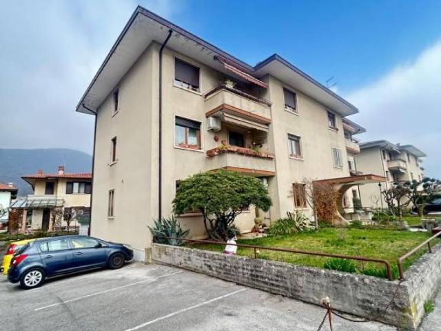 Appartamento in vendita a Piovene Rocchette, Veneto