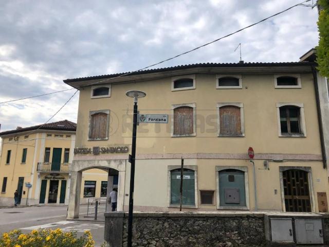 Appartamento in vendita a Piovene Rocchette, Veneto