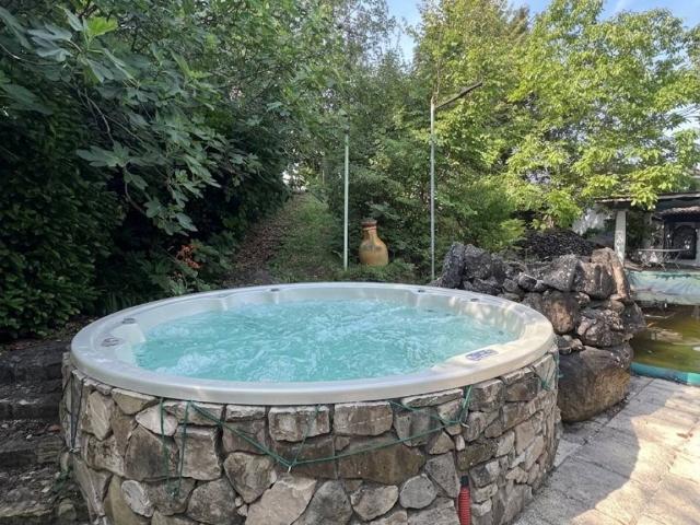 Villa Indipendente in vendita a Piozzano, Reggio Emilia