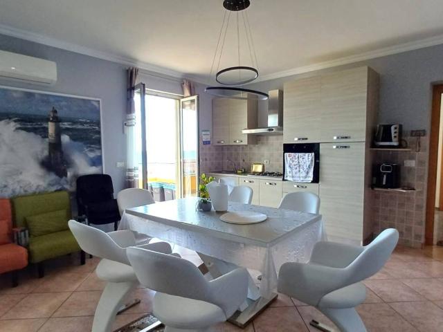 Appartamento in vendita a Piraino, Sicilia