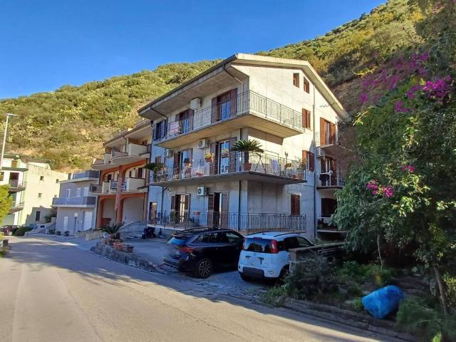 Appartamento in vendita a Piraino, Sicilia