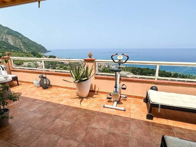 Appartamento in vendita a Piraino, Sicilia