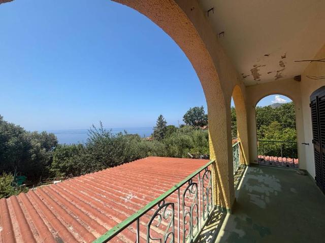 Appartamento in vendita a Pisciotta, Campania
