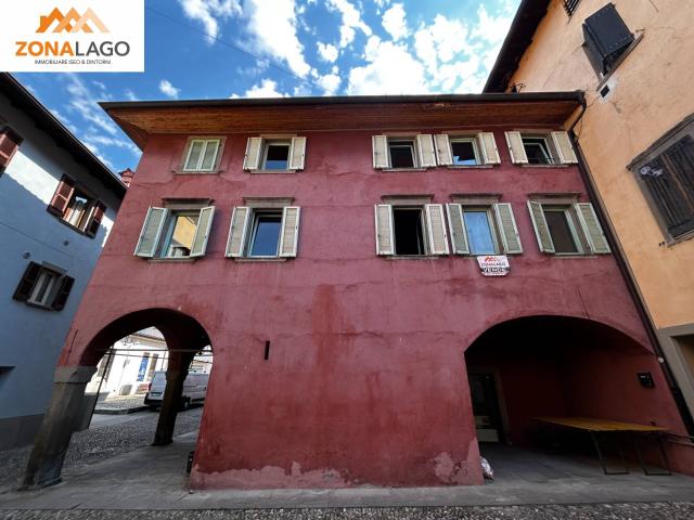 Palazzo in vendita a Pisogne