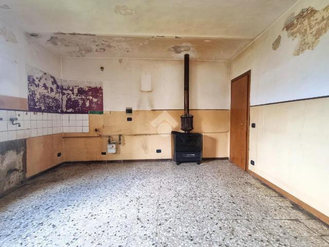 Appartamento in vendita a Pistoia, Toscana