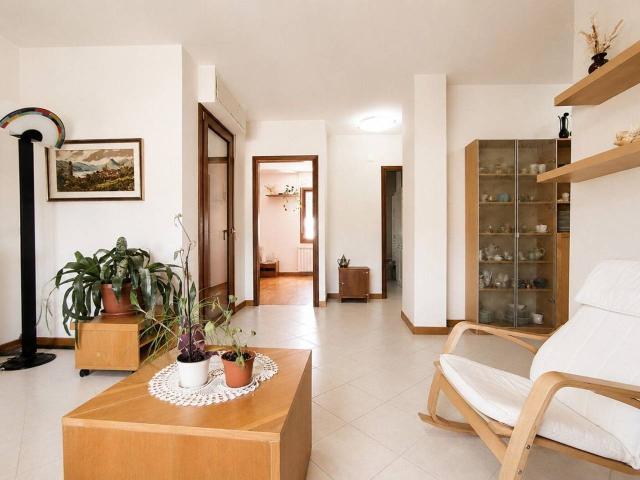 Appartamento in vendita a Le Fornaci, Pistoia