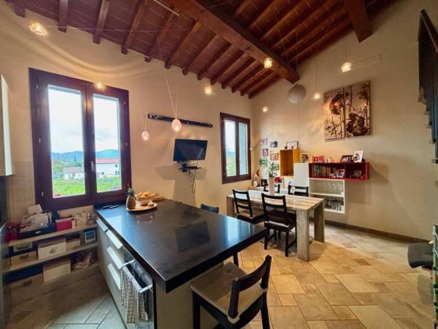 Appartamento in vendita a Piuvica, Pistoia