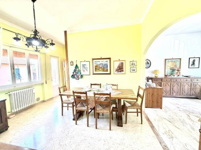 Appartamento in vendita a Pistoia, Toscana
