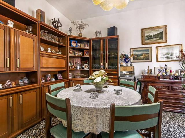 Appartamento in vendita a Pistoia, Toscana