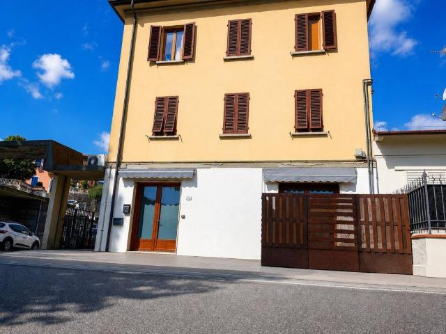 Appartamento in vendita a Pistoia, Toscana