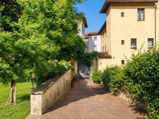 Appartamento in vendita a Pistoia, Toscana