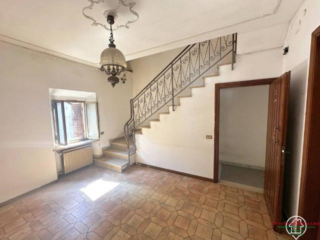 Appartamento in vendita a Pistoia, Toscana