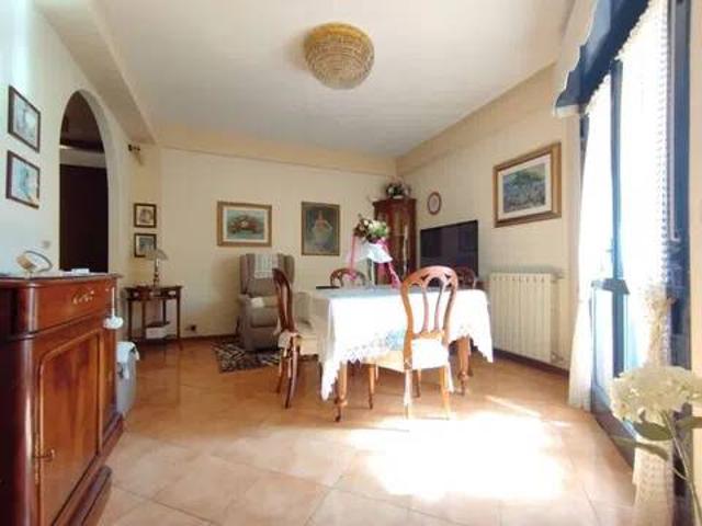 Appartamento in vendita a Pistoia, Toscana