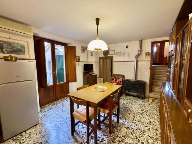 Appartamento in vendita a Pistoia, Toscana