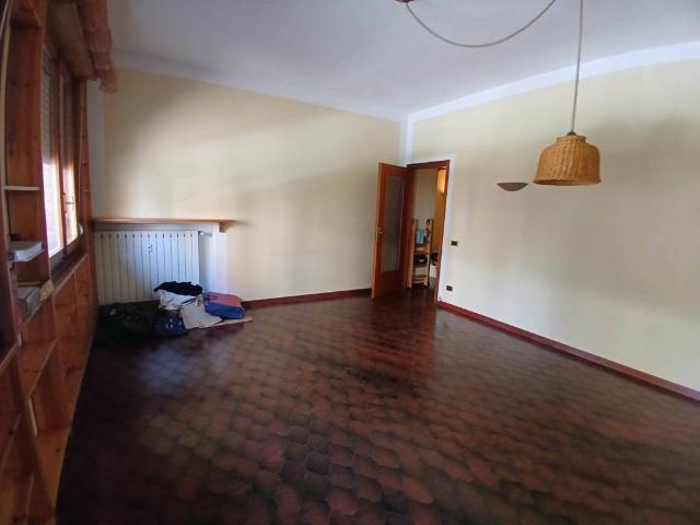 Appartamento in vendita a Pistoia, Toscana