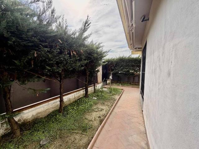 Appartamento in vendita a Pontelungo, Pistoia