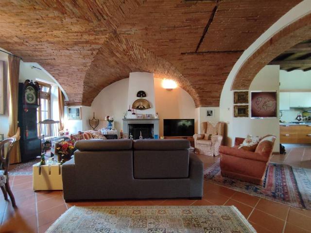 Appartamento in vendita a Nespolo, Pistoia