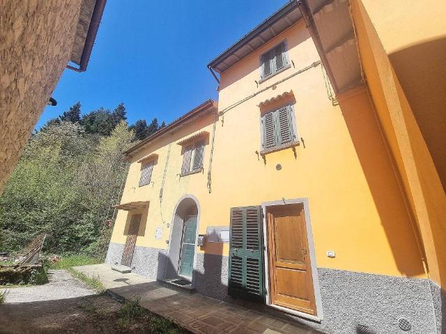 Appartamento in vendita a Pistoia, Toscana