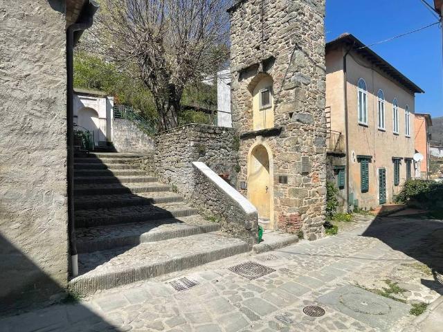 Appartamento in vendita a Castello di Cireglio, Pistoia