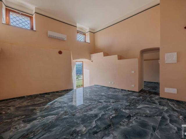 Appartamento in vendita a Piazza, Pistoia