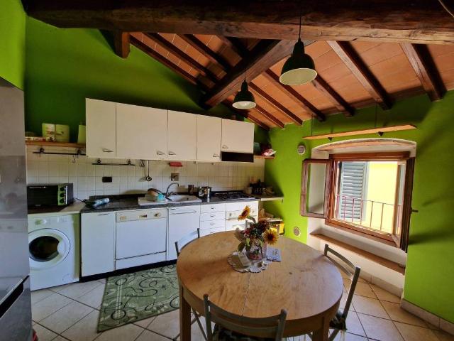 Appartamento in vendita a Pistoia, Toscana