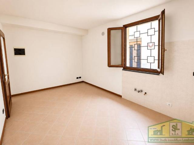 Appartamento in vendita a Pontenuovo, Pistoia