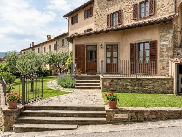 Appartamento in vendita a Pistoia, Toscana