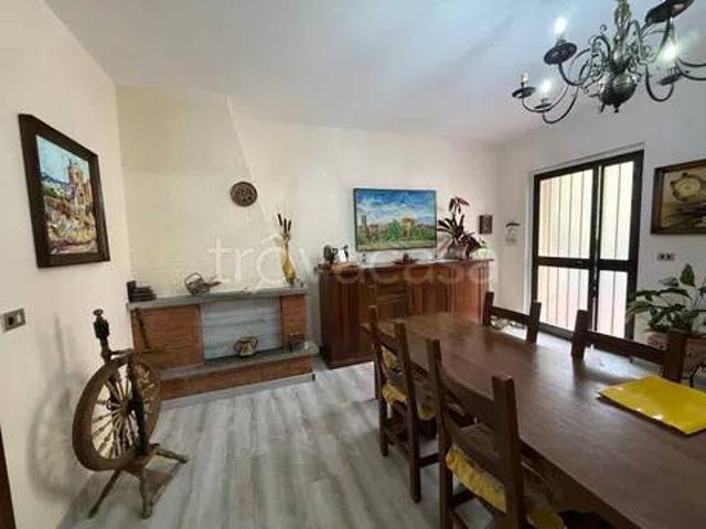 Appartamento in vendita a Pitigliano, Grosseto