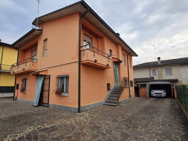 Appartamento in vendita a Pizzighettone, Lombardia