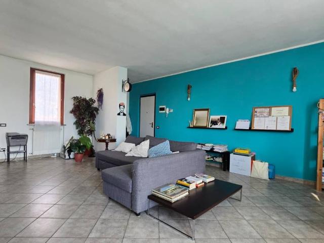 Appartamento in vendita a Pizzighettone, Lombardia