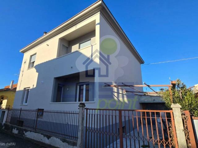 Appartamento in vendita a Pizzighettone, Lombardia